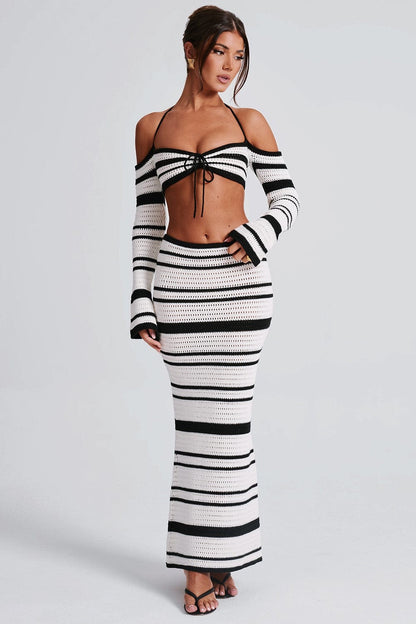 Noevia™ | Black Polyester Top