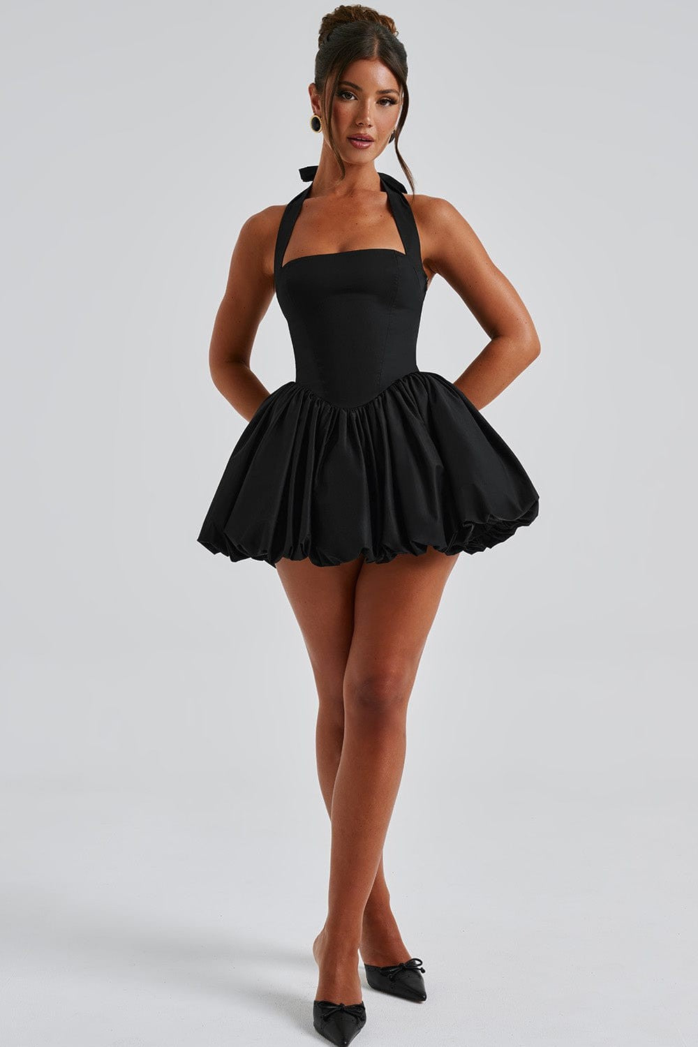 Vaelith™ | Zwarte Mouwloze Polyester Jurk